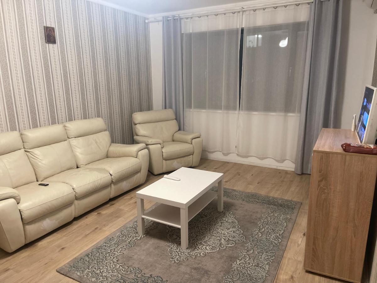 Greenfield Baneasa Apartment In ブカレスト エクステリア 写真