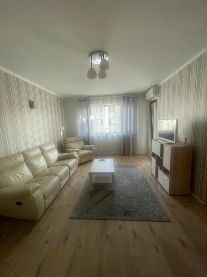 Greenfield Baneasa Apartment In ブカレスト エクステリア 写真